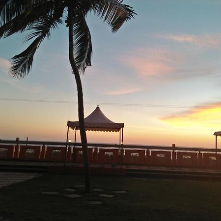 Marmara Beach House Hotel Kannur Exterior foto